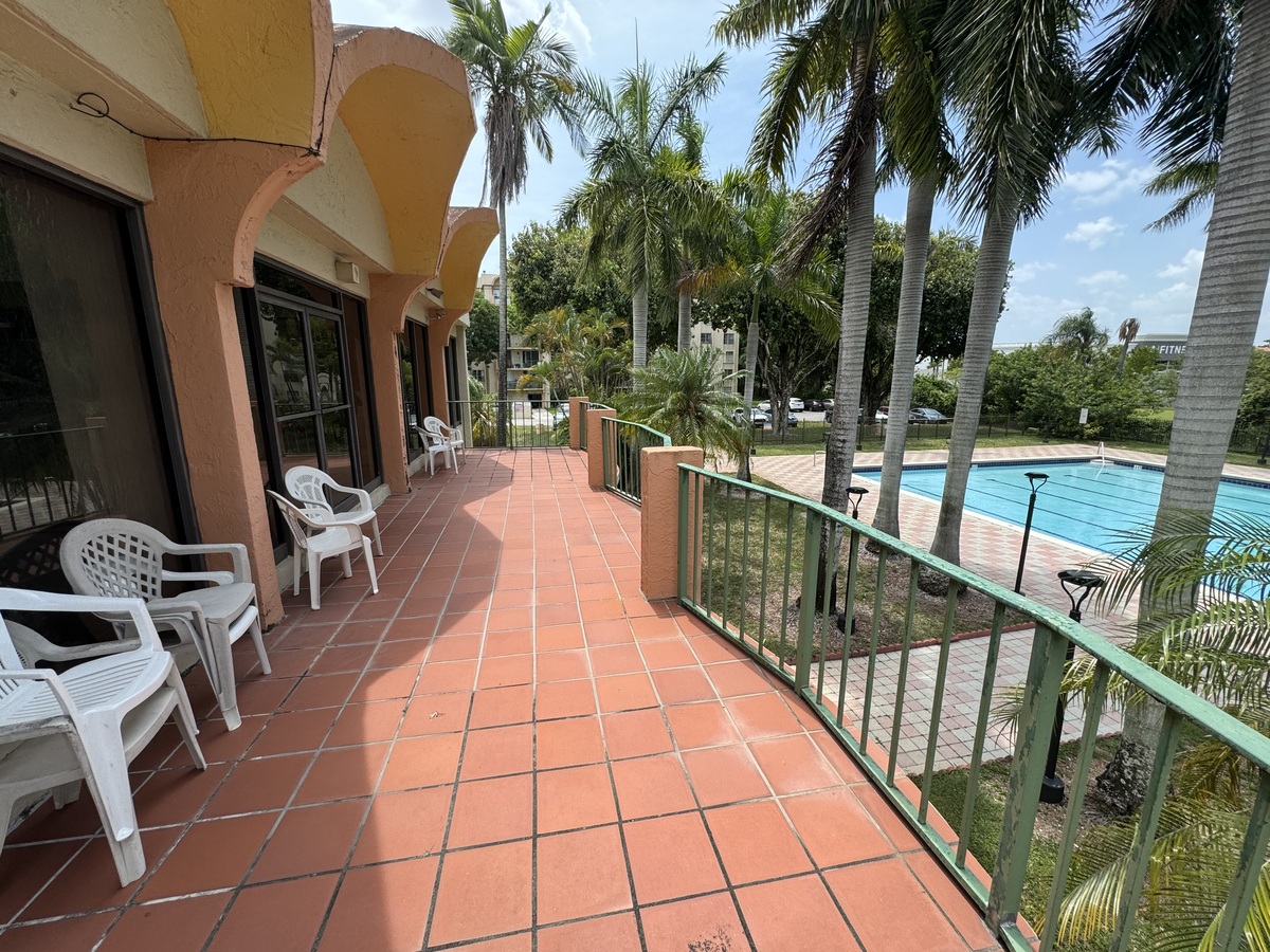 The fountains Homeowners Association Miami Living